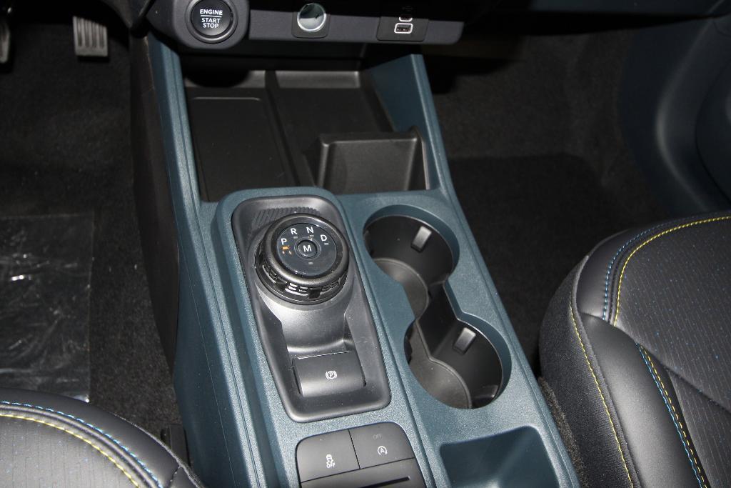 new 2025 Ford Maverick car, priced at $35,943