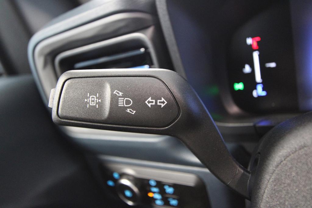 new 2025 Ford Maverick car, priced at $35,943
