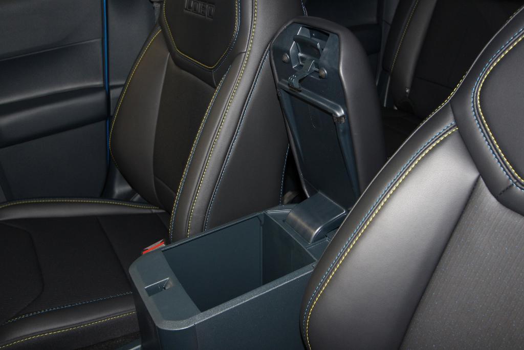 new 2025 Ford Maverick car, priced at $35,943