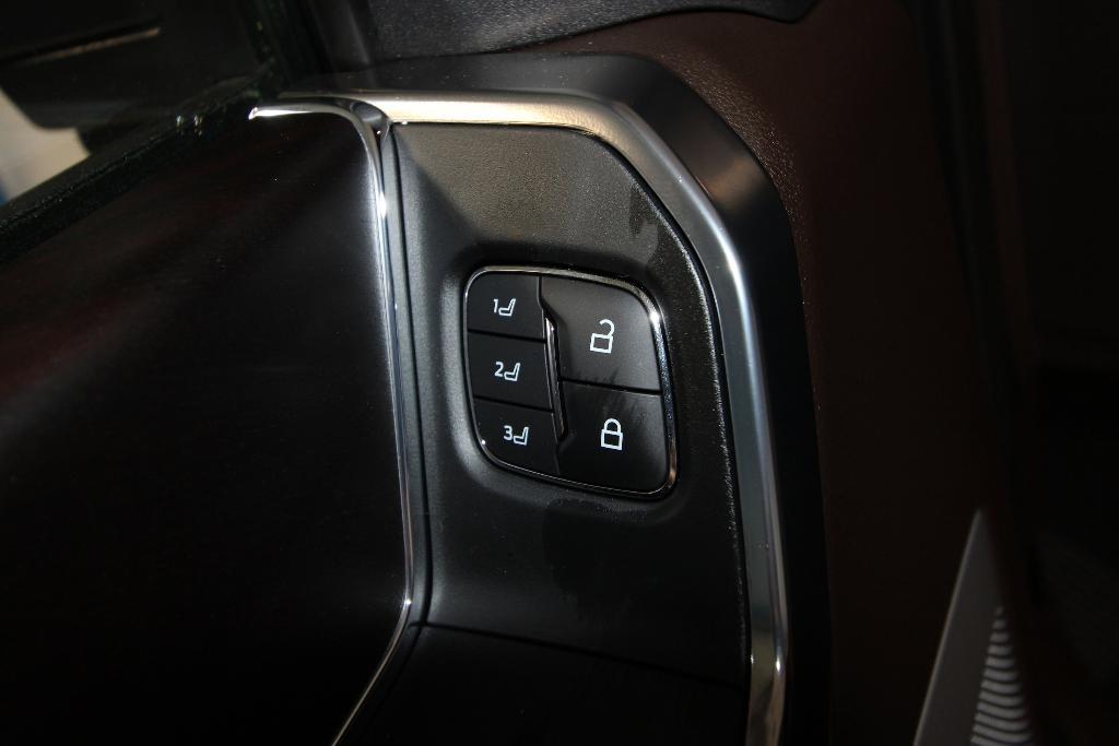 new 2025 Ford F-350 car, priced at $95,210