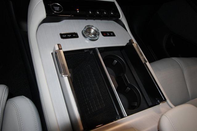 new 2025 Lincoln Navigator L car, priced at $106,925