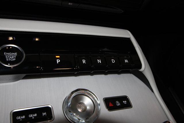 new 2025 Lincoln Navigator L car, priced at $106,925