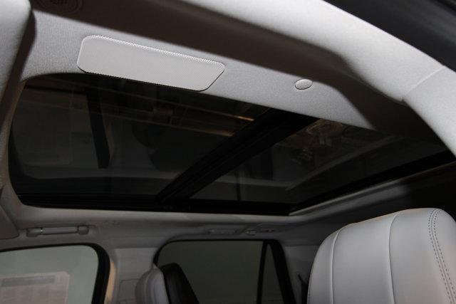 new 2025 Lincoln Navigator L car, priced at $106,925
