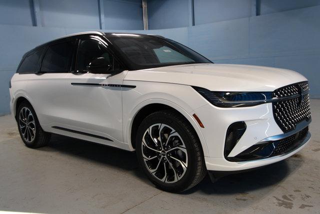 new 2026 Lincoln Nautilus car, priced at $66,340