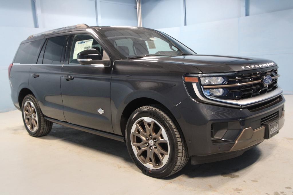 new 2025 Ford Expedition car, priced at $83,441