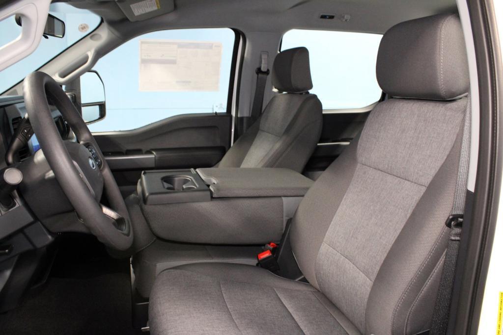 new 2025 Ford F-250 car, priced at $58,290