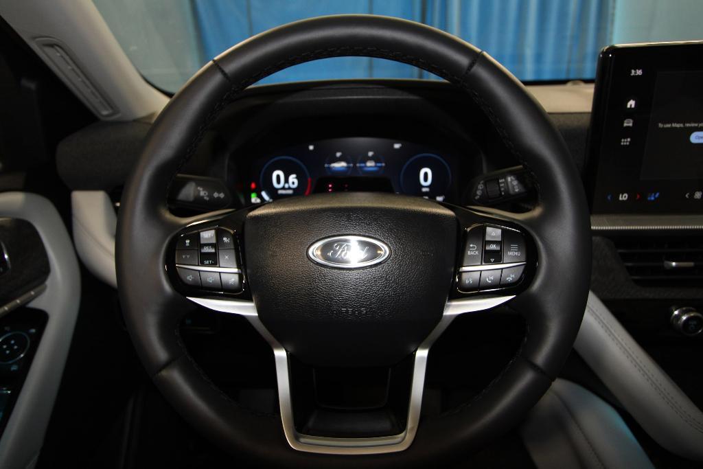new 2025 Ford Explorer car, priced at $57,078