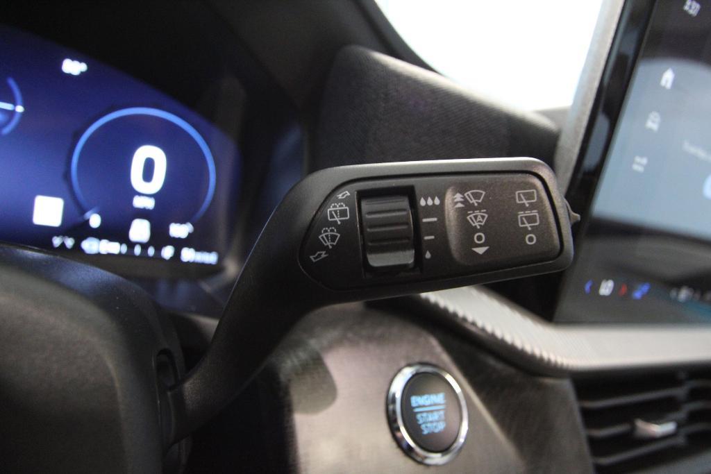 new 2025 Ford Explorer car, priced at $57,078