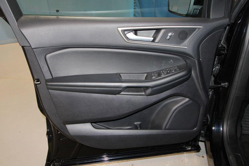 used 2022 Ford Edge car, priced at $28,991