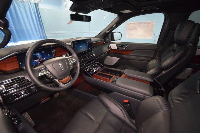 new 2024 Lincoln Navigator L car, priced at $101,035