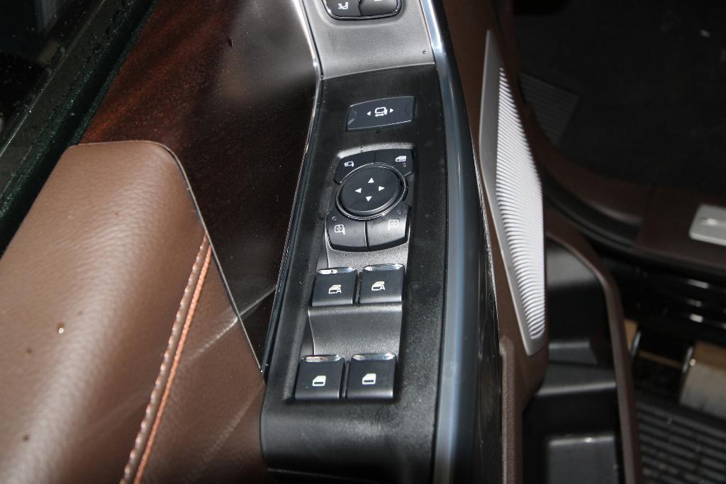 new 2025 Ford F-350 car, priced at $96,645