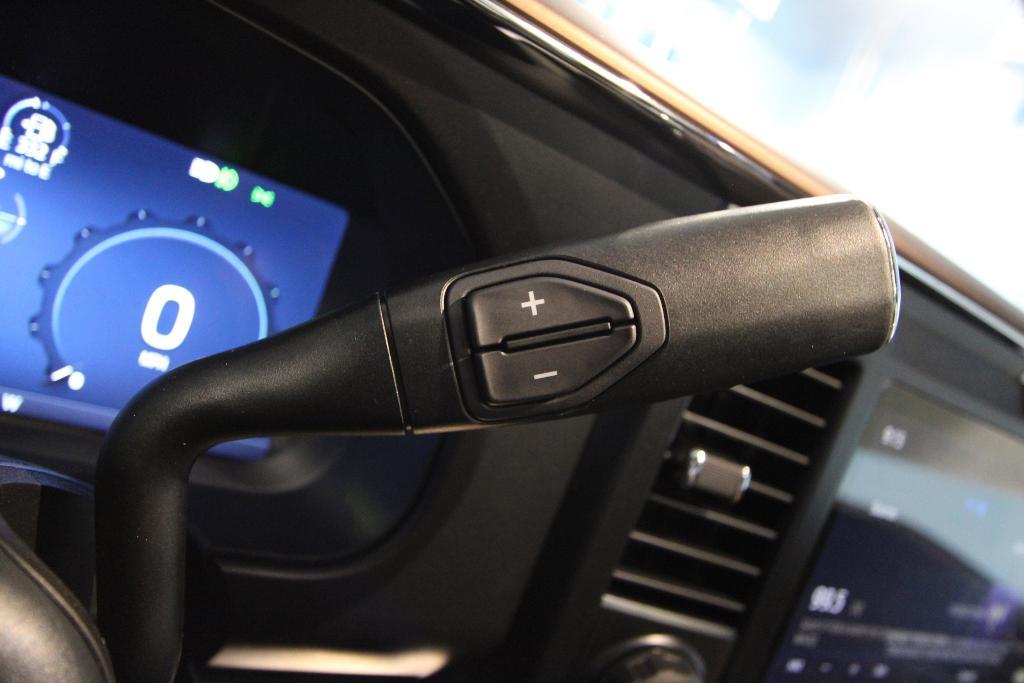 new 2025 Ford F-350 car, priced at $96,645
