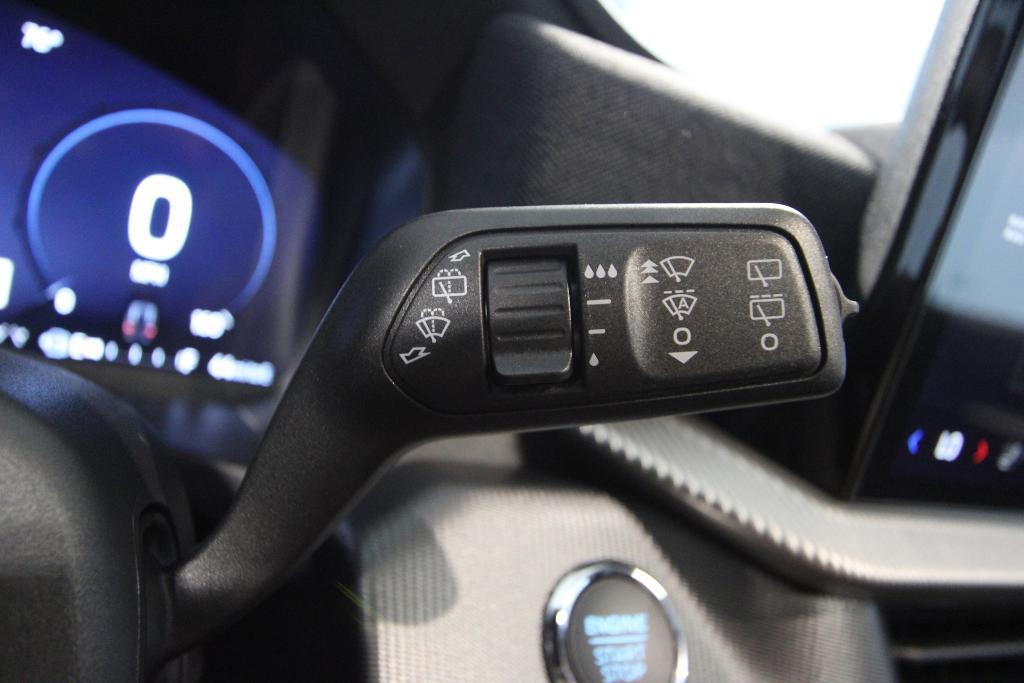new 2025 Ford Explorer car, priced at $51,379