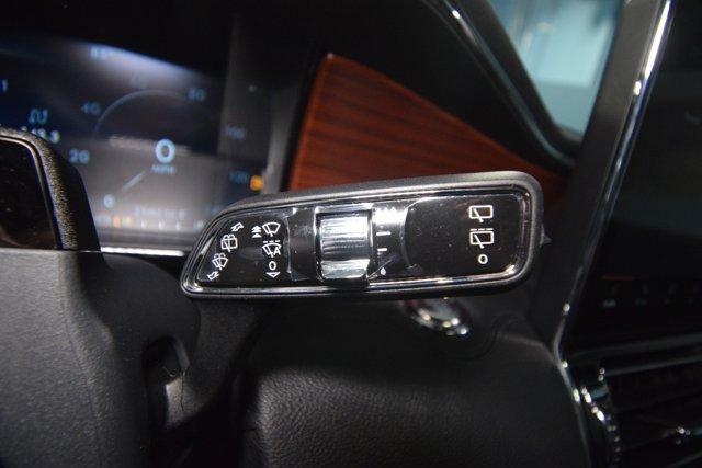 new 2024 Lincoln Navigator car, priced at $81,276