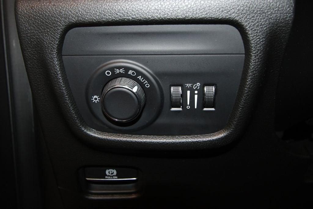 used 2024 Jeep Grand Cherokee L car, priced at $39,491