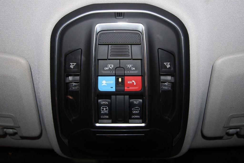 used 2024 Jeep Grand Cherokee L car, priced at $39,491