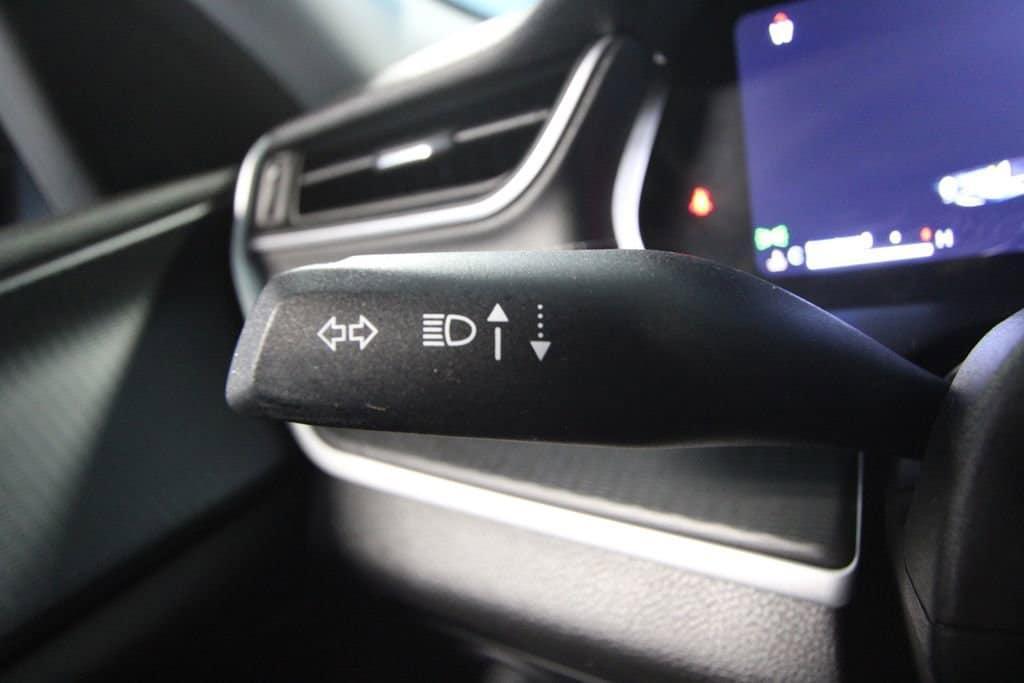 used 2024 Jeep Grand Cherokee L car, priced at $39,491