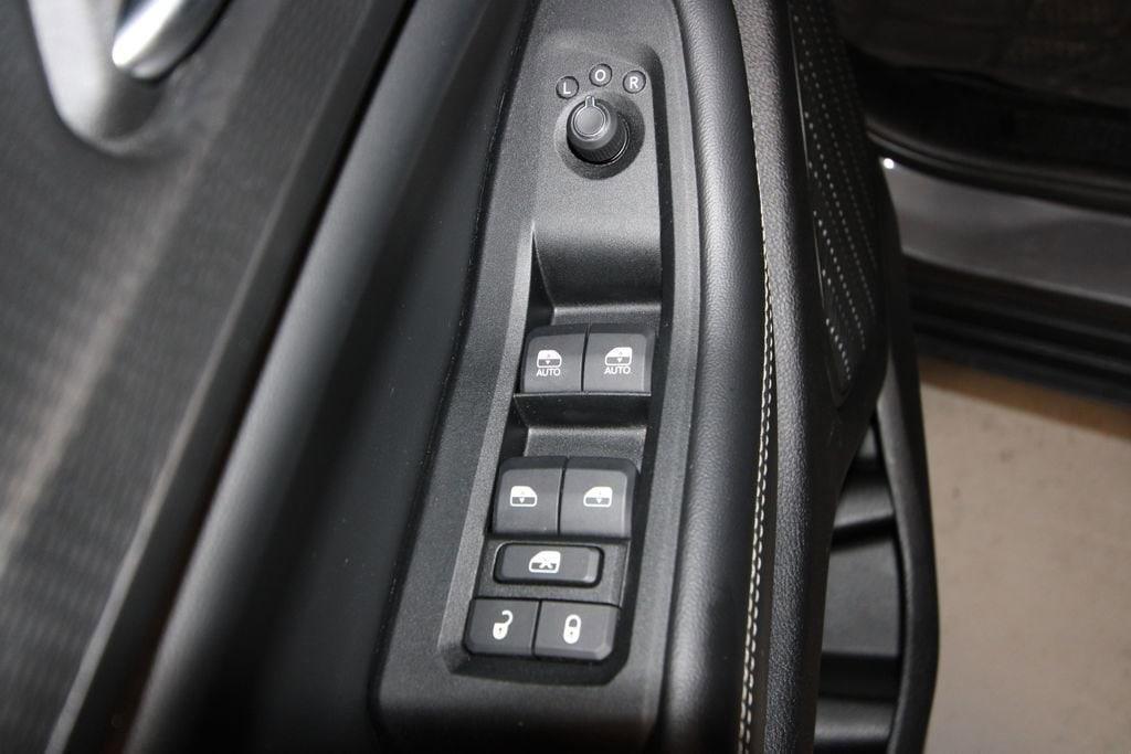 used 2024 Jeep Grand Cherokee L car, priced at $39,491
