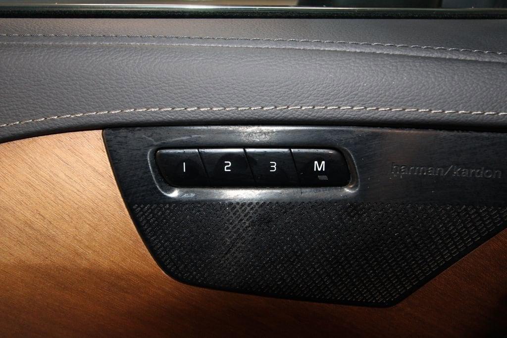 used 2019 Volvo XC90 car, priced at $33,991