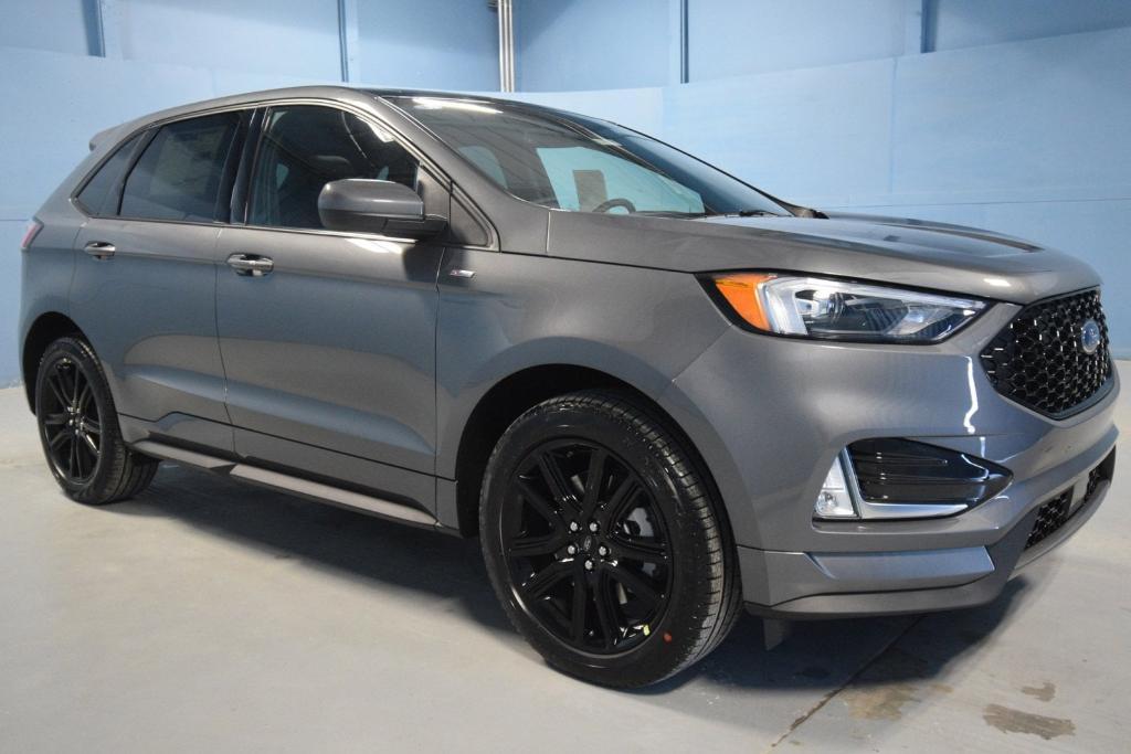 new 2024 Ford Edge car, priced at $45,454