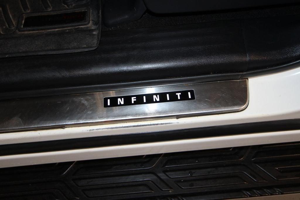 used 2017 INFINITI QX80 car, priced at $19,999