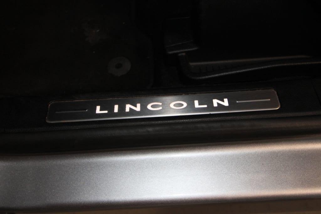 used 2022 Lincoln Nautilus car, priced at $36,500