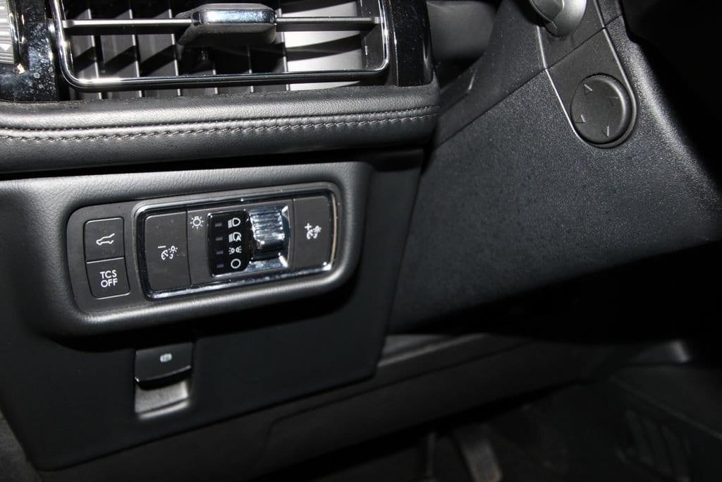 used 2022 Lincoln Nautilus car, priced at $36,500