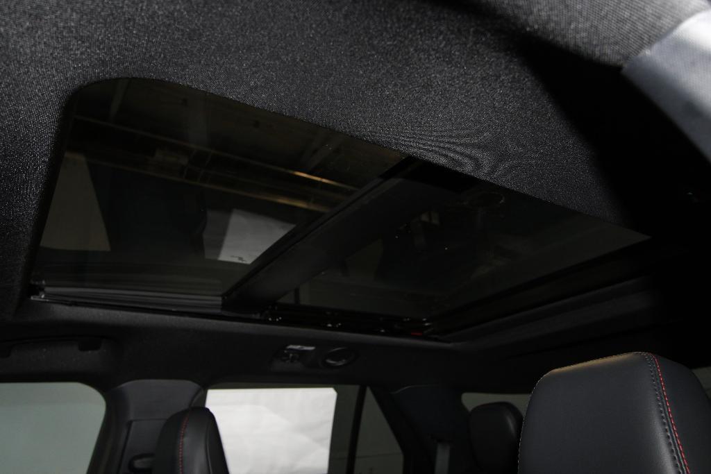 new 2025 Ford Explorer car, priced at $57,318