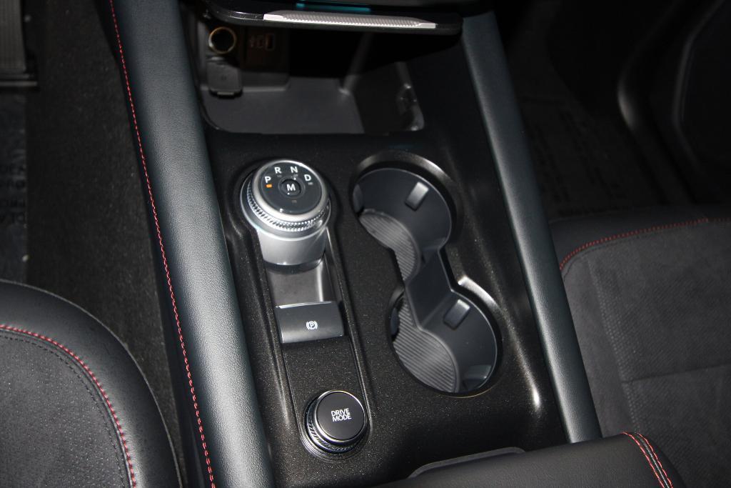 new 2025 Ford Explorer car, priced at $57,318
