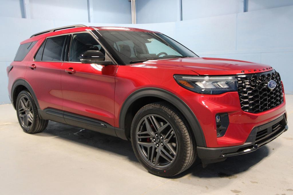 new 2025 Ford Explorer car, priced at $57,318
