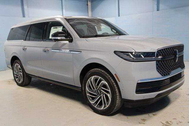 new 2025 Lincoln Navigator L car, priced at $105,175