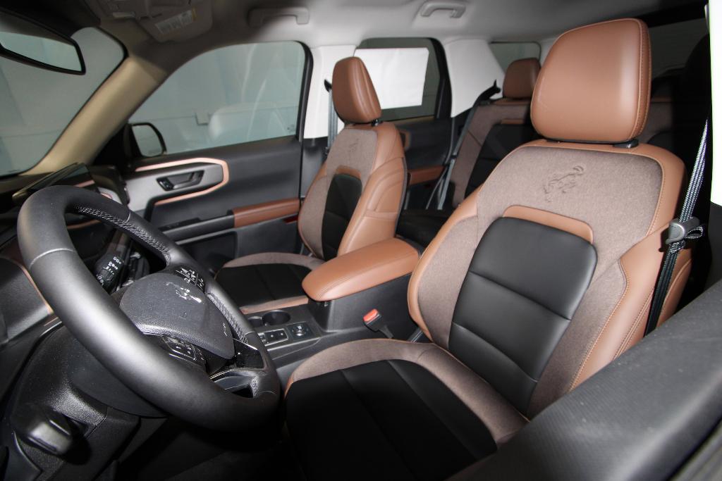 new 2025 Ford Bronco Sport car, priced at $38,927