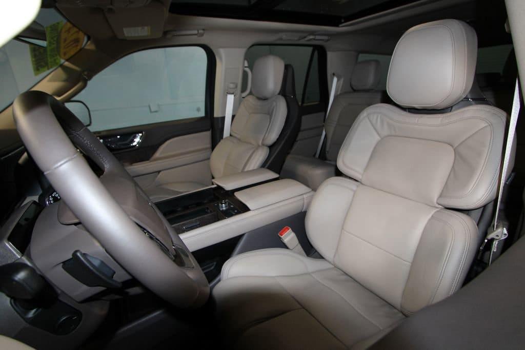 used 2024 Lincoln Navigator car, priced at $89,991