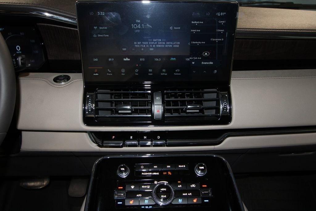 used 2024 Lincoln Navigator car, priced at $89,991