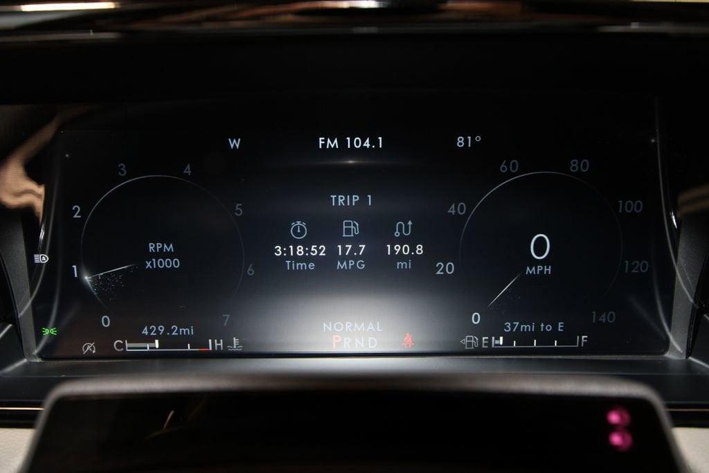 used 2024 Lincoln Navigator car, priced at $89,991
