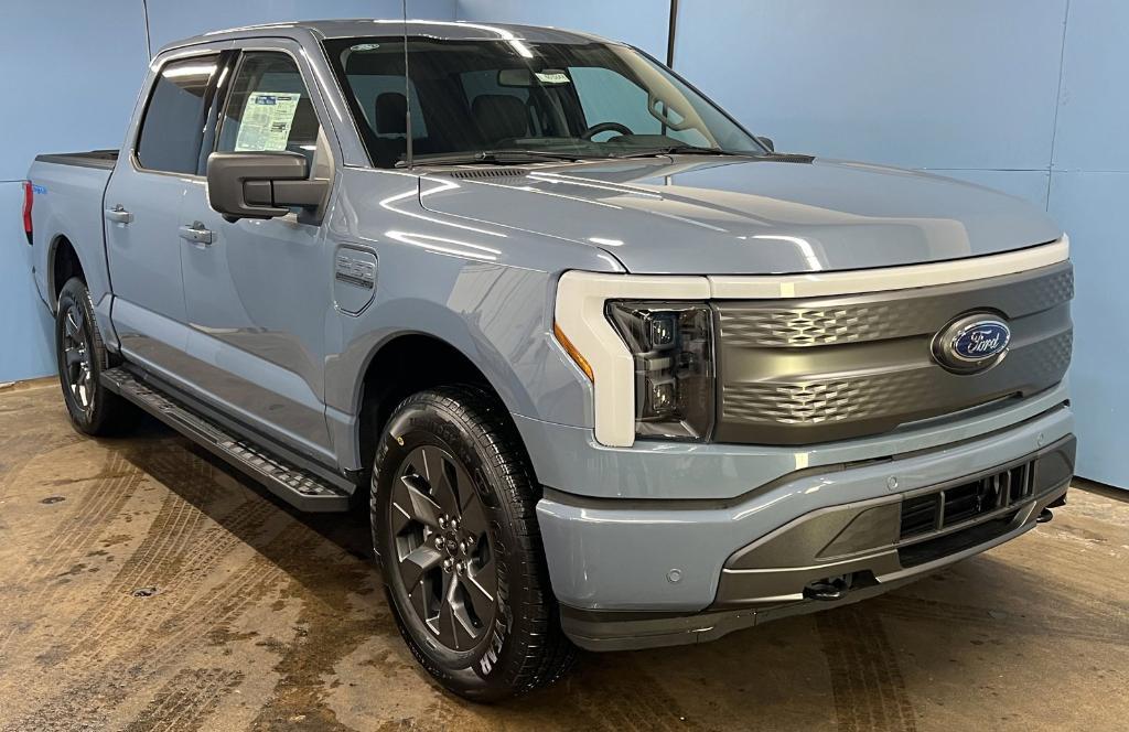 new 2023 Ford F-150 Lightning car, priced at $61,640