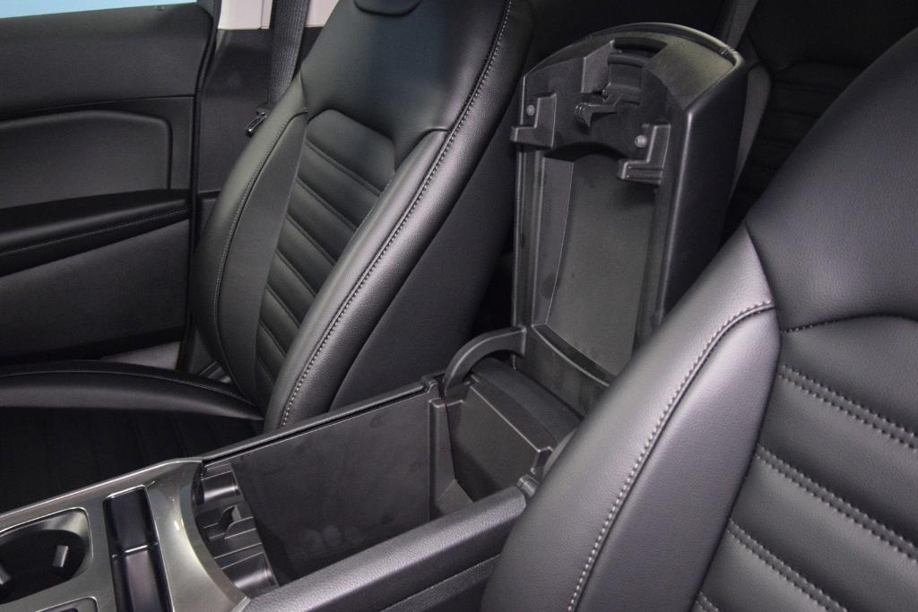 new 2024 Ford Edge car, priced at $43,671