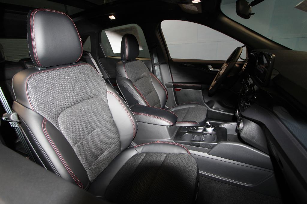 new 2025 Ford Escape car, priced at $35,601