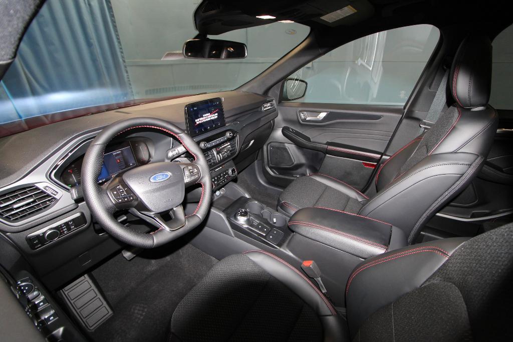 new 2025 Ford Escape car, priced at $35,601