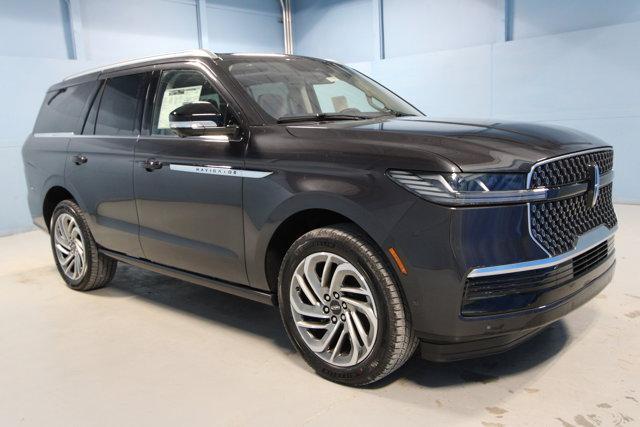 new 2025 Lincoln Navigator car, priced at $102,940