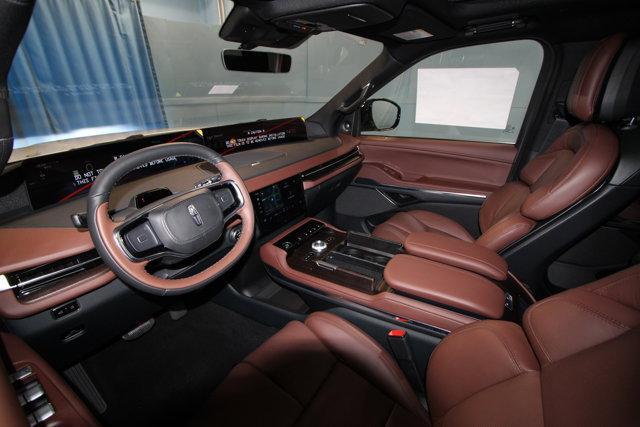 new 2025 Lincoln Navigator car, priced at $103,125