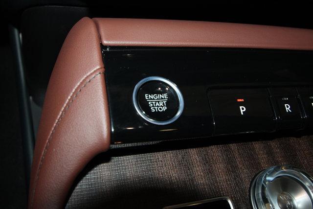 new 2025 Lincoln Navigator car, priced at $103,125