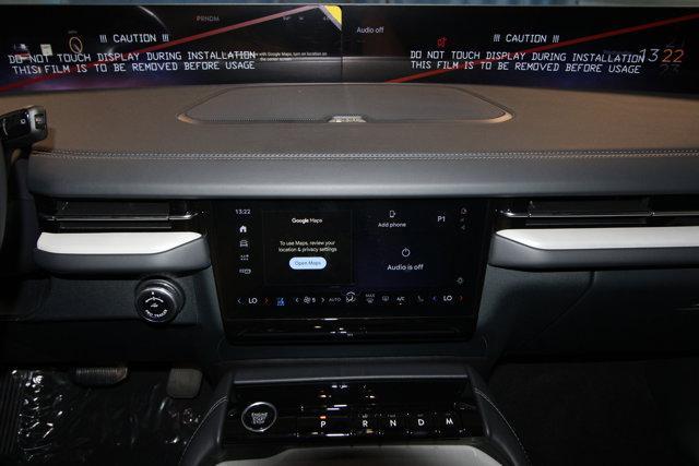 new 2025 Lincoln Navigator car, priced at $102,940