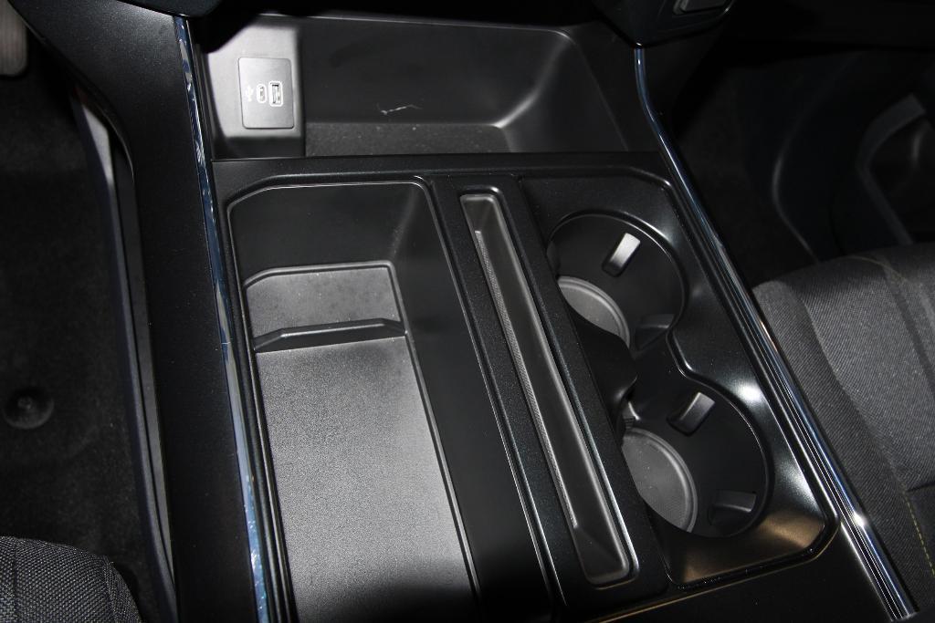 new 2025 Ford F-150 car, priced at $47,725
