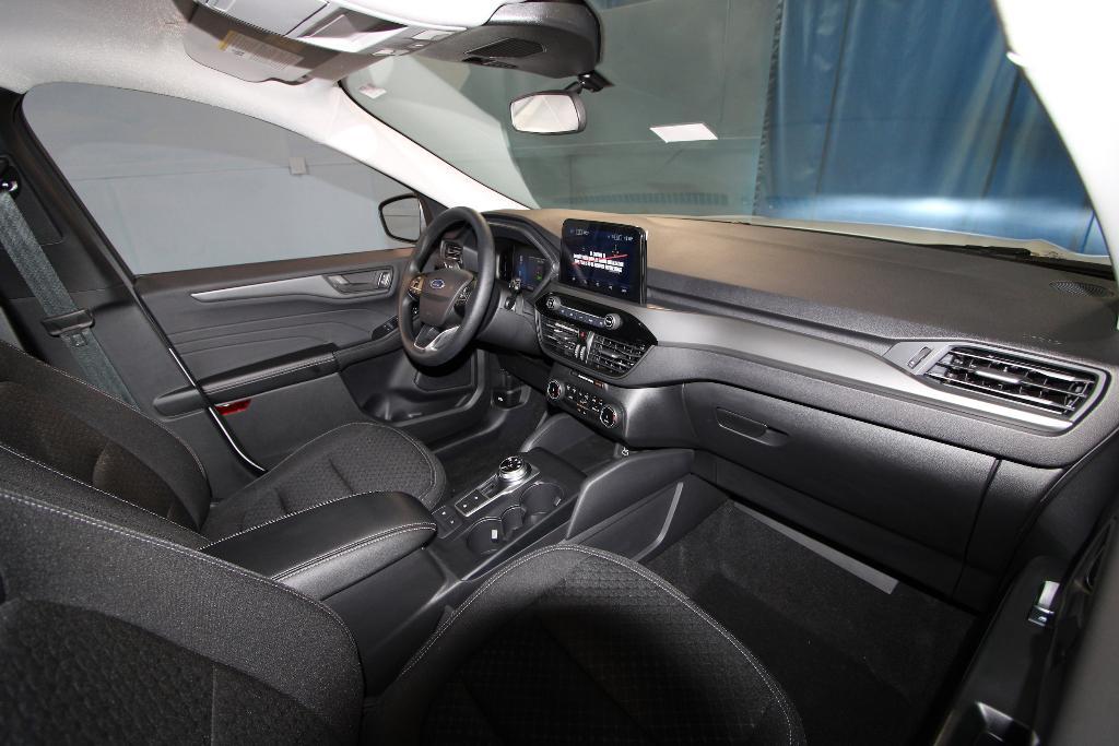 new 2025 Ford Escape car, priced at $31,388