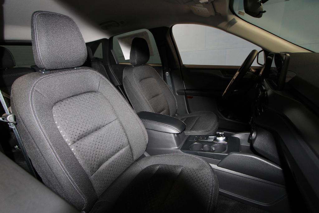 new 2025 Ford Escape car, priced at $31,388