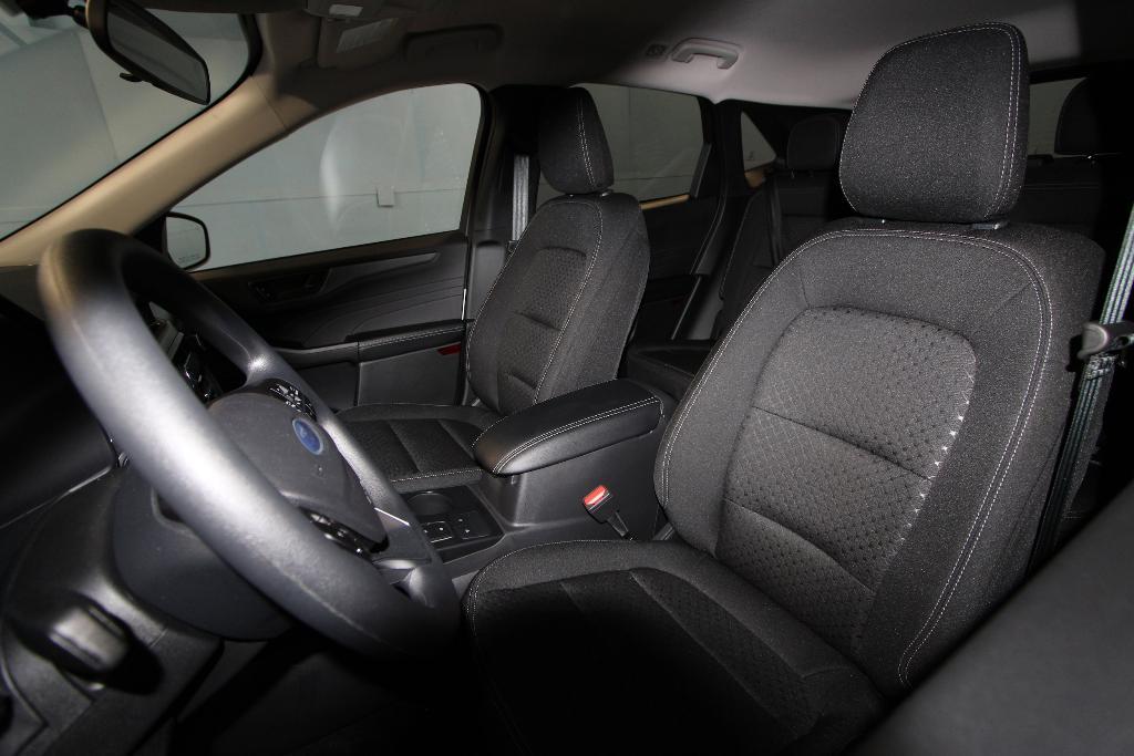 new 2025 Ford Escape car, priced at $31,388