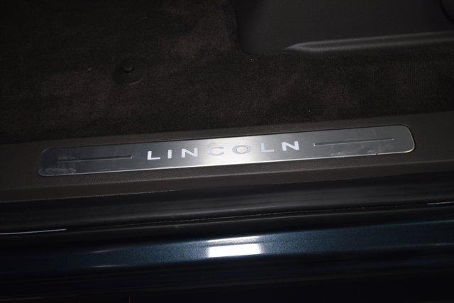 new 2024 Lincoln Navigator car, priced at $101,707