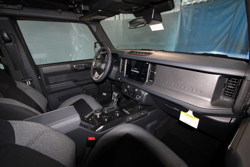 new 2025 Ford Bronco car, priced at $46,953
