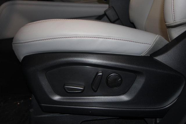 new 2025 Ford Explorer car